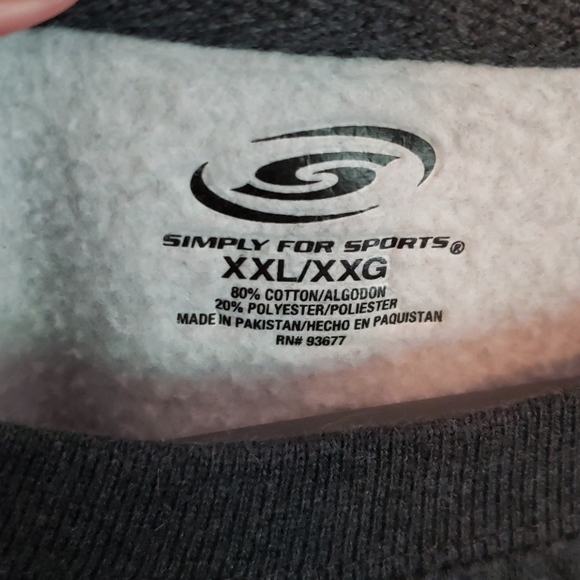 Sweater - Picture 2 of 2